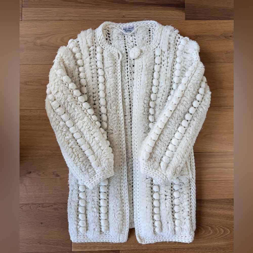VTG Hand Knit Sweater Shawl Robe Coat